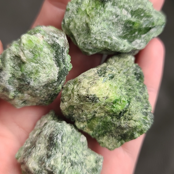 Chrome diopside - Picture 4 of 4